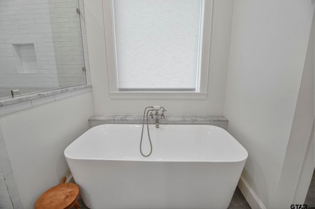 1242 Colt, Tyler, TX 75703