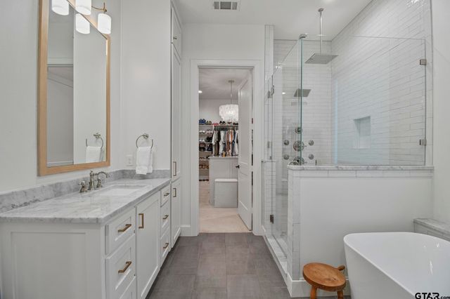 1242 Colt, Tyler, TX 75703