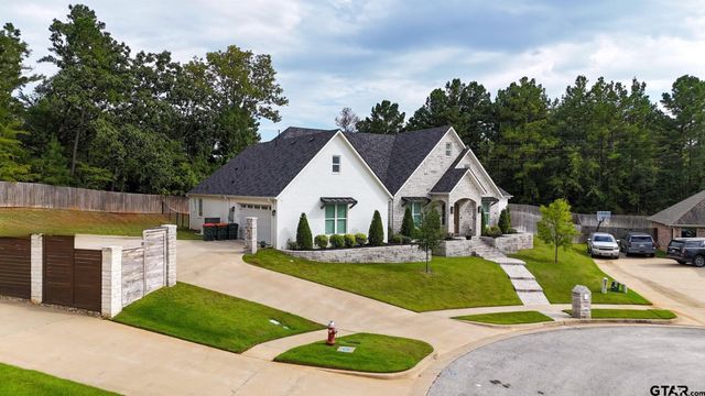 1242 Colt, Tyler, TX 75703