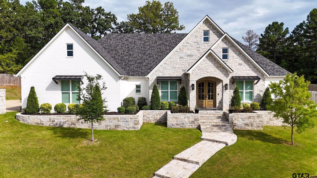 1242 Colt, Tyler, TX 75703