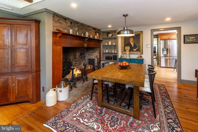 6103 UPPER YORK RD, New Hope, PA 18938