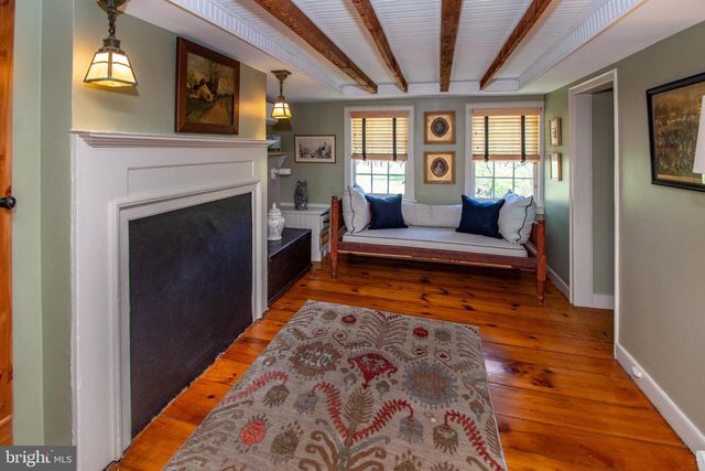 6103 UPPER YORK RD, New Hope, PA 18938