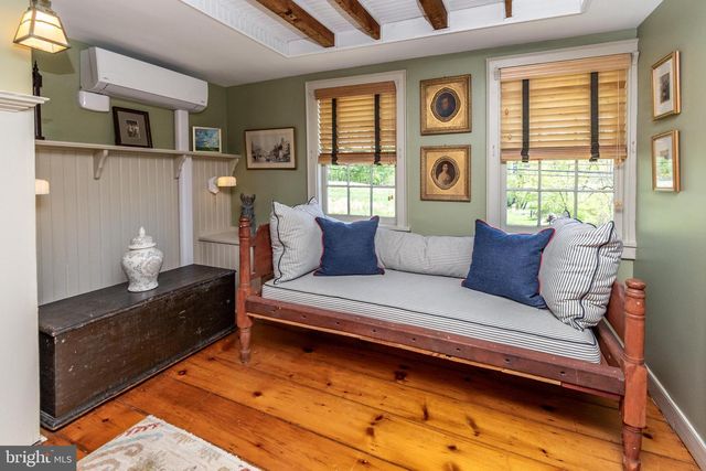 6103 UPPER YORK RD, New Hope, PA 18938