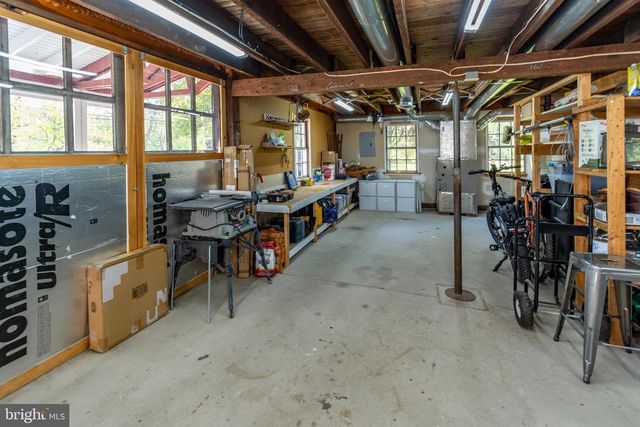 6103 UPPER YORK RD, New Hope, PA 18938