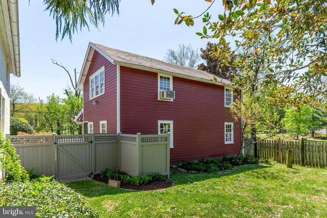 6103 UPPER YORK RD, New Hope, PA 18938