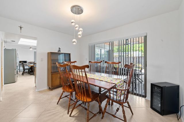 4954 SW 91st Avenue, Cooper City, FL 33328