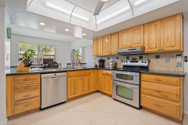 4954 SW 91st Avenue, Cooper City, FL 33328