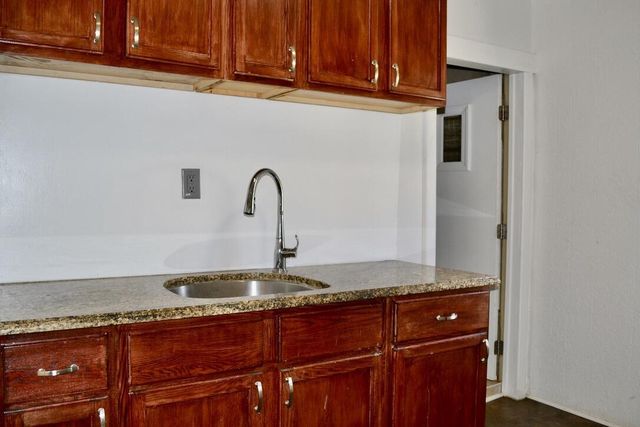 6632 18th AVENUE, Kenosha, WI 53143