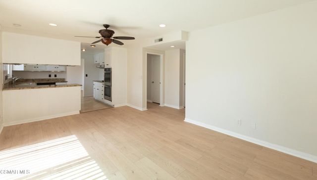 276 Knollwood Drive, Newbury Park, CA 91320