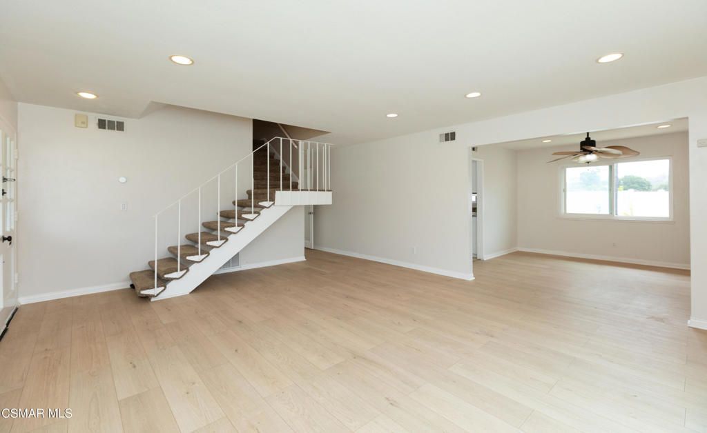 Image 13 of property listing at 276 Knollwood Drive, Newbury Park, CA 91320