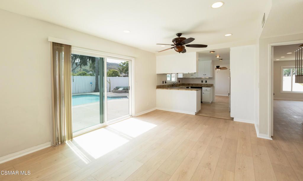 Image 21 of property listing at 276 Knollwood Drive, Newbury Park, CA 91320