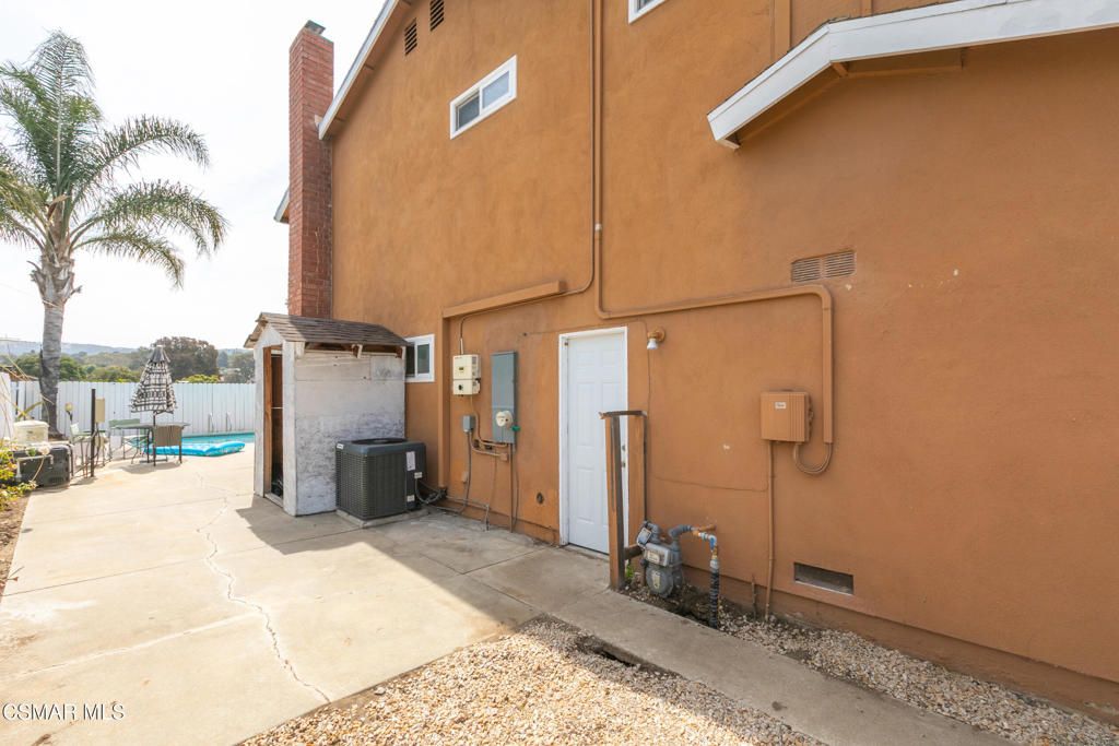 Image 35 of property listing at 276 Knollwood Drive, Newbury Park, CA 91320