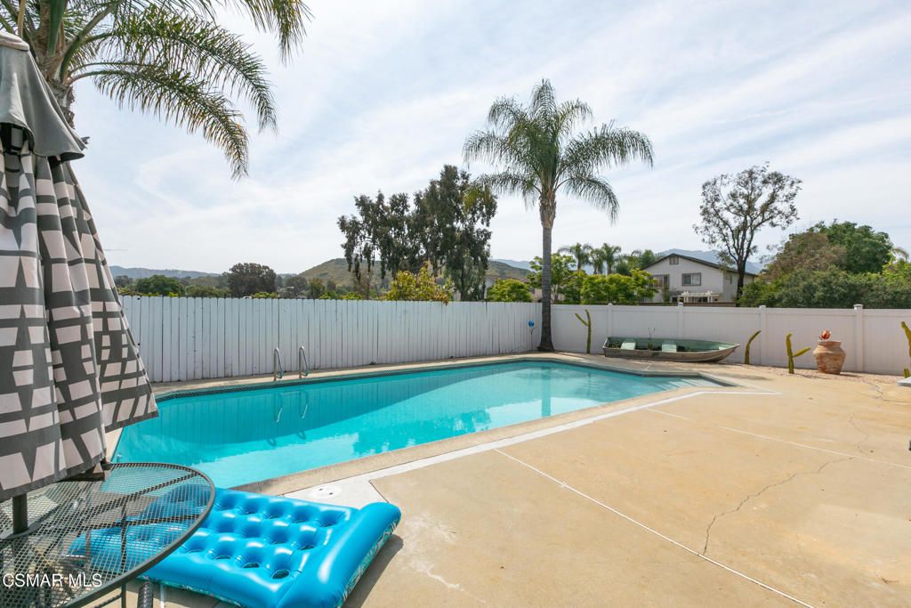 Image 37 of property listing at 276 Knollwood Drive, Newbury Park, CA 91320