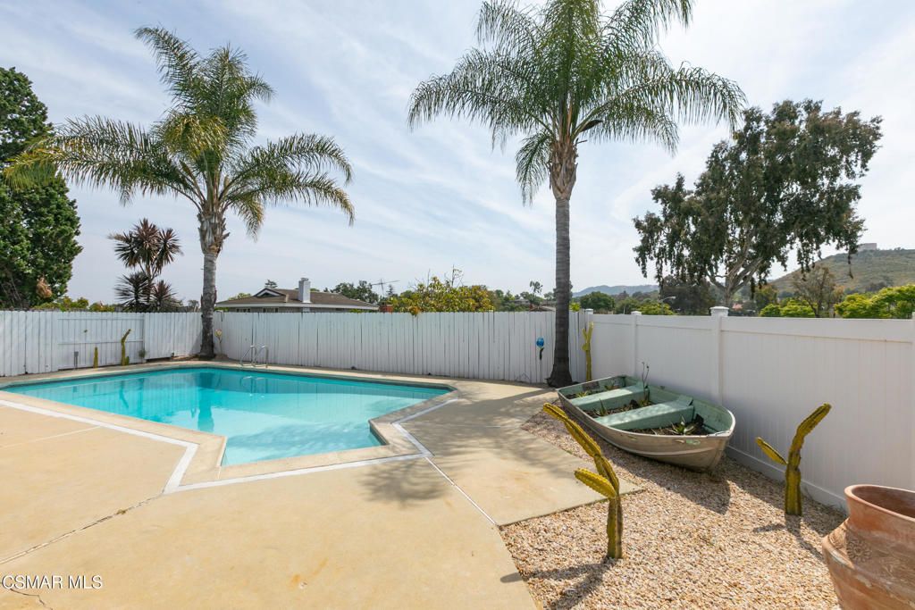 Image 38 of property listing at 276 Knollwood Drive, Newbury Park, CA 91320