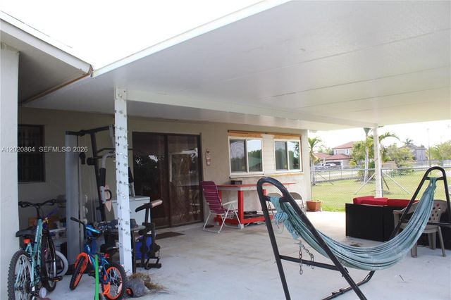 496 SW 9th Ave, Florida City, FL 33034