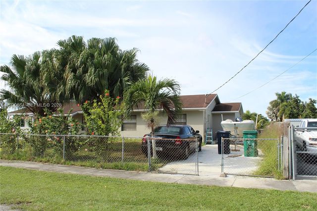 496 SW 9th Ave, Florida City, FL 33034