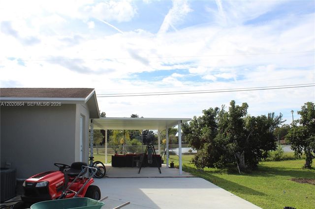 496 SW 9th Ave, Florida City, FL 33034
