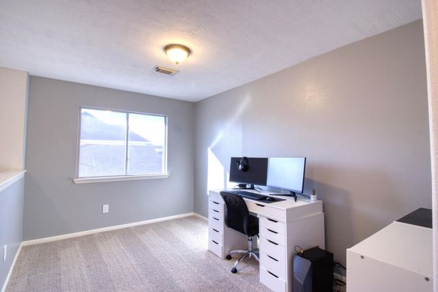 9519 Garrett Pine Lane, Houston, TX 77044