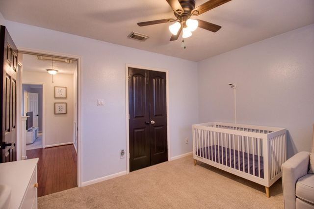 9519 Garrett Pine Lane, Houston, TX 77044