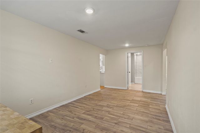 836 W 8th Street, Dallas, TX 75208