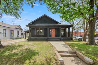836 W 8th Street, Dallas, TX 75208
