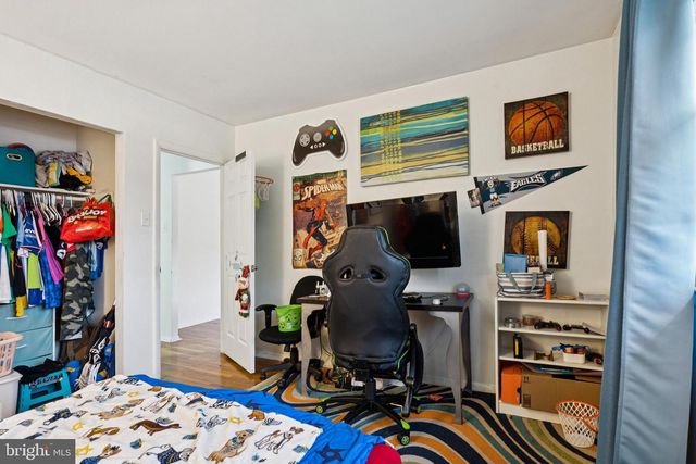 323 WESTMINSTER BLVD, Blackwood, NJ 08012