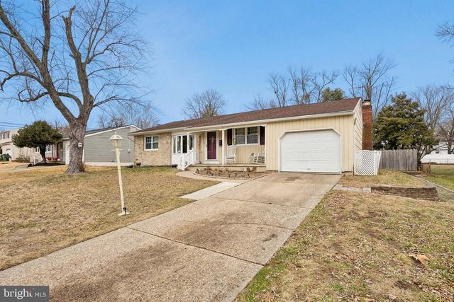 323 WESTMINSTER BLVD, Blackwood, NJ 08012