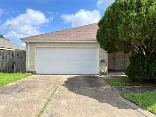 13410 Rainbow Falls Street, Houston, TX 77083