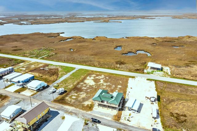 7762, 7763,7764 Waterfront Dr, Chauvin, LA 70344