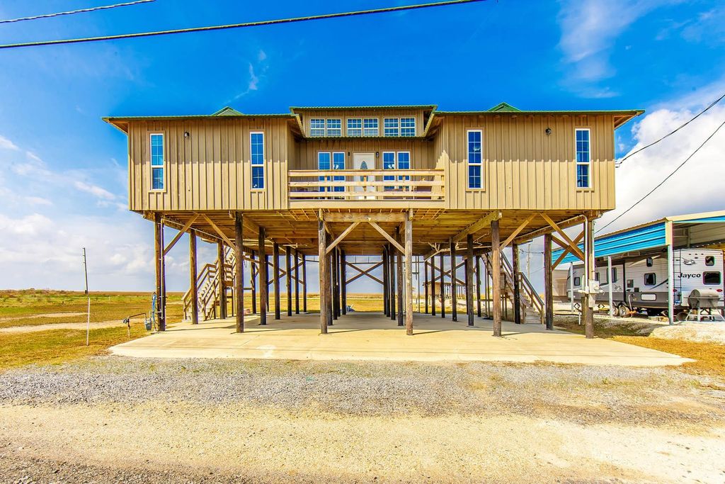 7762, 7763,7764 Waterfront Dr, Chauvin, LA 70344
