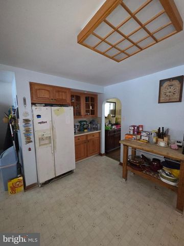 2004 SYCAMORE ST, Haddon Heights, NJ 08035