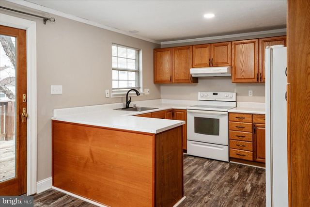 346 DUBLIN DR, Glen Burnie, MD 21060