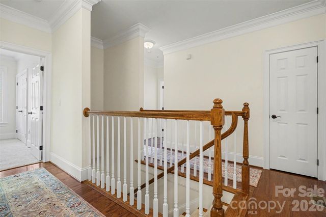 6705 Louisburg Square Lane, Charlotte, NC 28210