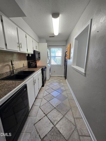 117 Kingsbury Drive, Chapel Hill, NC 27514