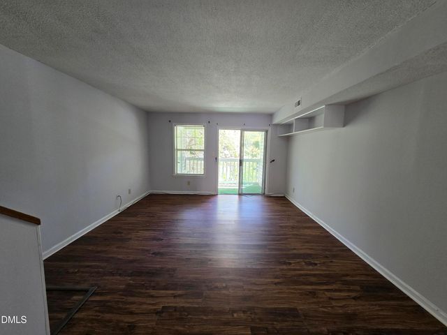 117 Kingsbury Drive, Chapel Hill, NC 27514