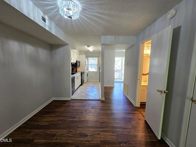 117 Kingsbury Drive, Chapel Hill, NC 27514