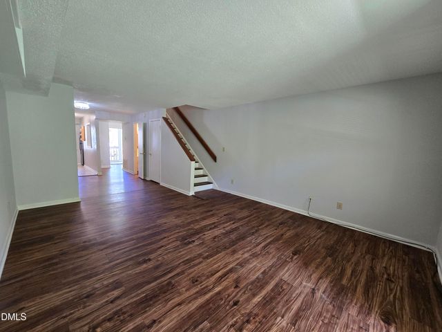 117 Kingsbury Drive, Chapel Hill, NC 27514