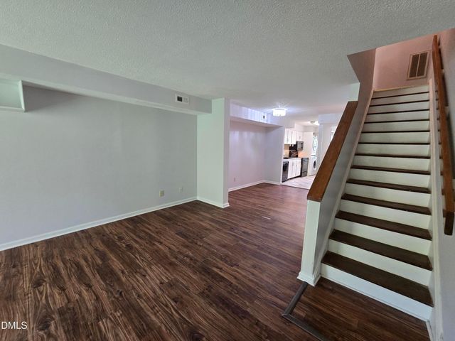 117 Kingsbury Drive, Chapel Hill, NC 27514