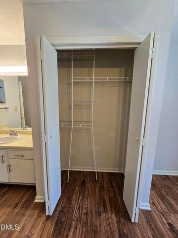 117 Kingsbury Drive, Chapel Hill, NC 27514