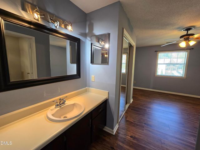 117 Kingsbury Drive, Chapel Hill, NC 27514