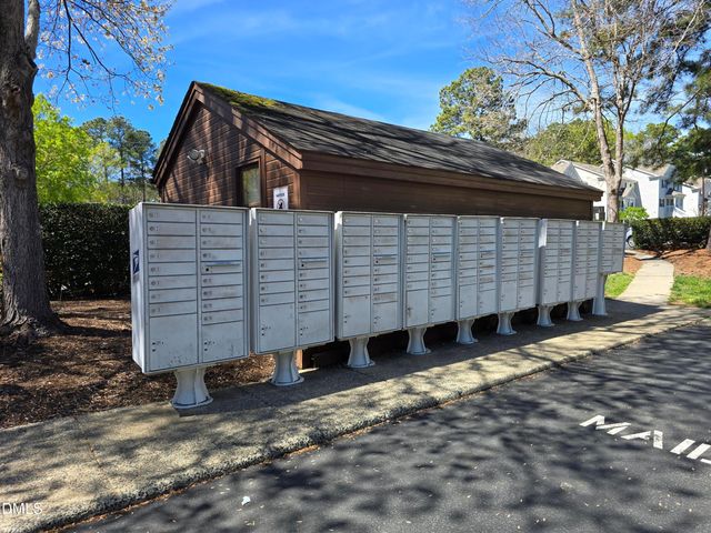 117 Kingsbury Drive, Chapel Hill, NC 27514