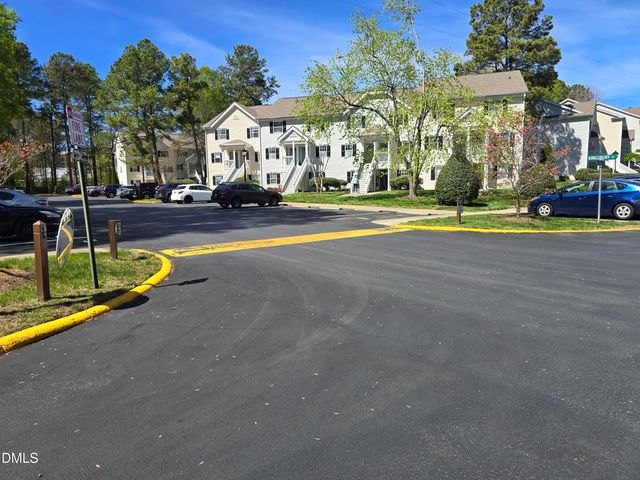 117 Kingsbury Drive, Chapel Hill, NC 27514