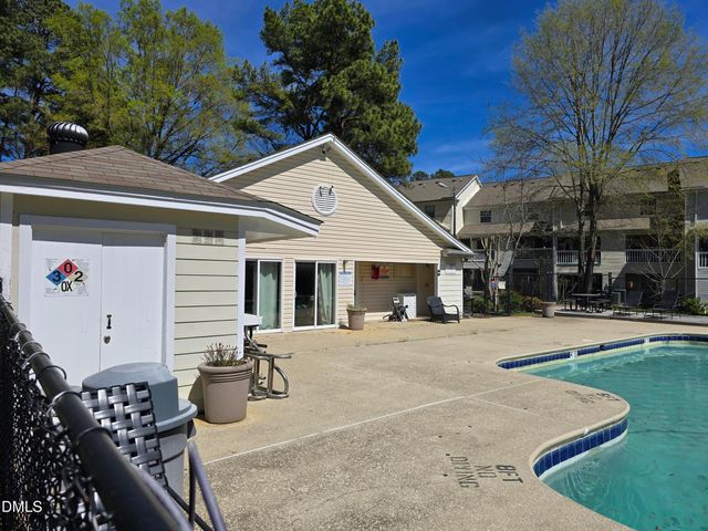 117 Kingsbury Drive, Chapel Hill, NC 27514