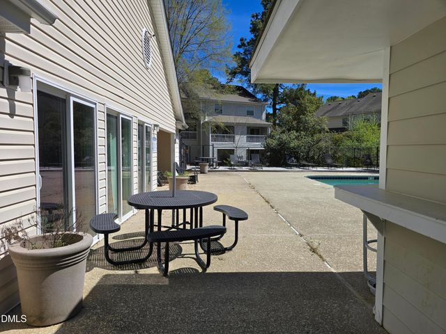 117 Kingsbury Drive, Chapel Hill, NC 27514