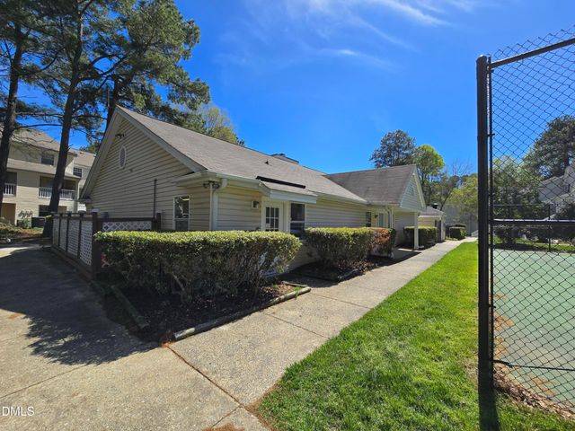 117 Kingsbury Drive, Chapel Hill, NC 27514