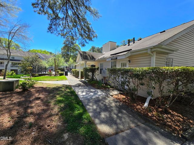 117 Kingsbury Drive, Chapel Hill, NC 27514