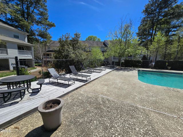 117 Kingsbury Drive, Chapel Hill, NC 27514