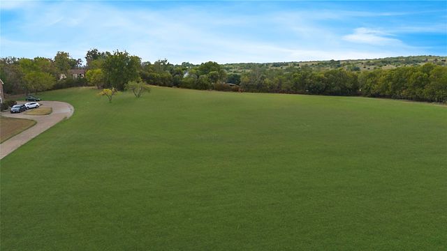 524 Rogers Road, Benbrook, TX 76126