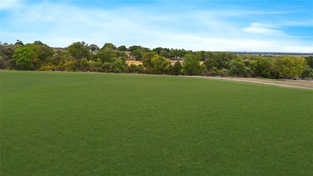524 Rogers Road, Benbrook, TX 76126