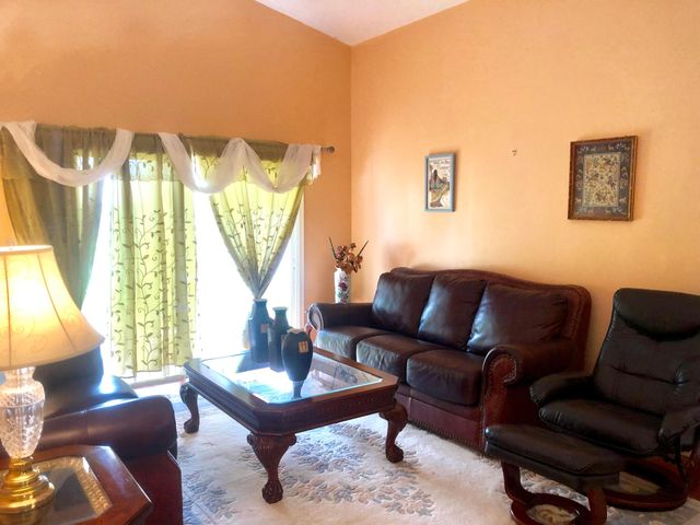 139 PRESERVE Drive, Royal Palm Beach, FL 33411